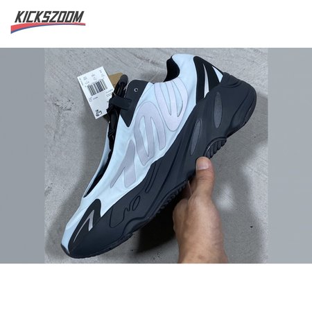 ADIDAS YEEZY BOOST 700 MNVN 36-48